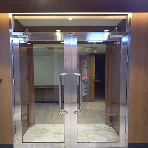 不銹鋼防火玻璃門由什么構成(圖1) 不銹鋼防火玻璃門.jpg