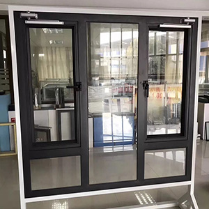 防火窗相關問題(圖1) 開啟防火窗.jpg