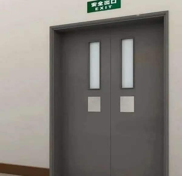 鋼木防火門優勢(圖1) 疏散門.jpg