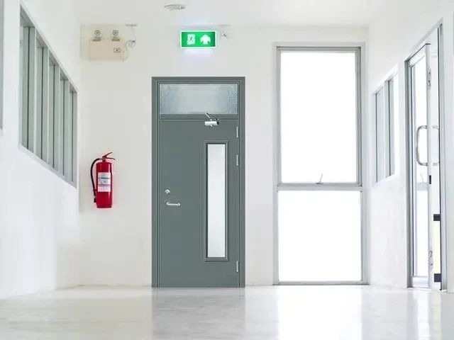 學校防火門的價格(圖1) 防火門開啟方向.jpg