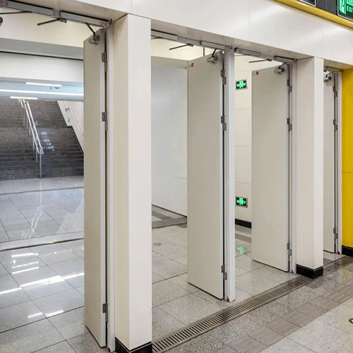 防火門門下檻、門后檻相關問題(圖1) 地鐵安裝防火門.jpg