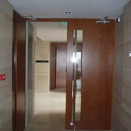 鋼質(zhì)防火門和木質(zhì)防火門怎么選(圖1) 通道木質(zhì)防火門.jpg