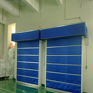 常見(jiàn)消防設(shè)施防火門(mén)和防火卷簾門(mén)(圖2) 防火布消防卷簾.jpg